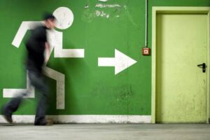 Run To EXIT